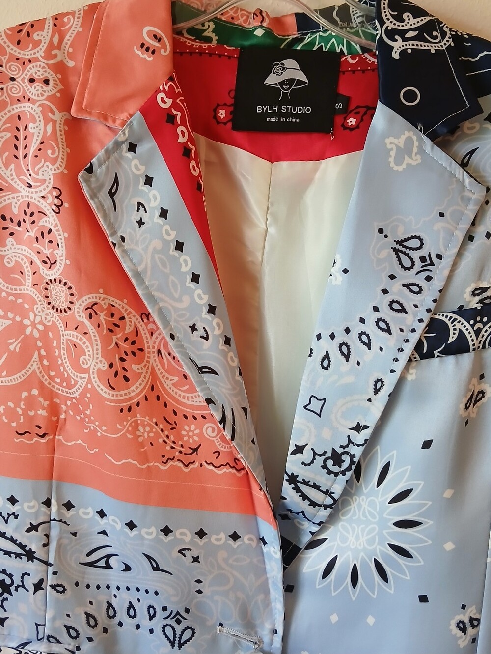 Bylh Studio Multi- Colored Patchwork Bandana Blazer Pear Buttons Size Small - Picture 4 of 9